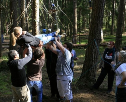 Mit originellen und mitreißenden Teambuilding Ideen gelingt es uns, den Teamgeist zu stärken und die Teilnehmer zu motivieren.